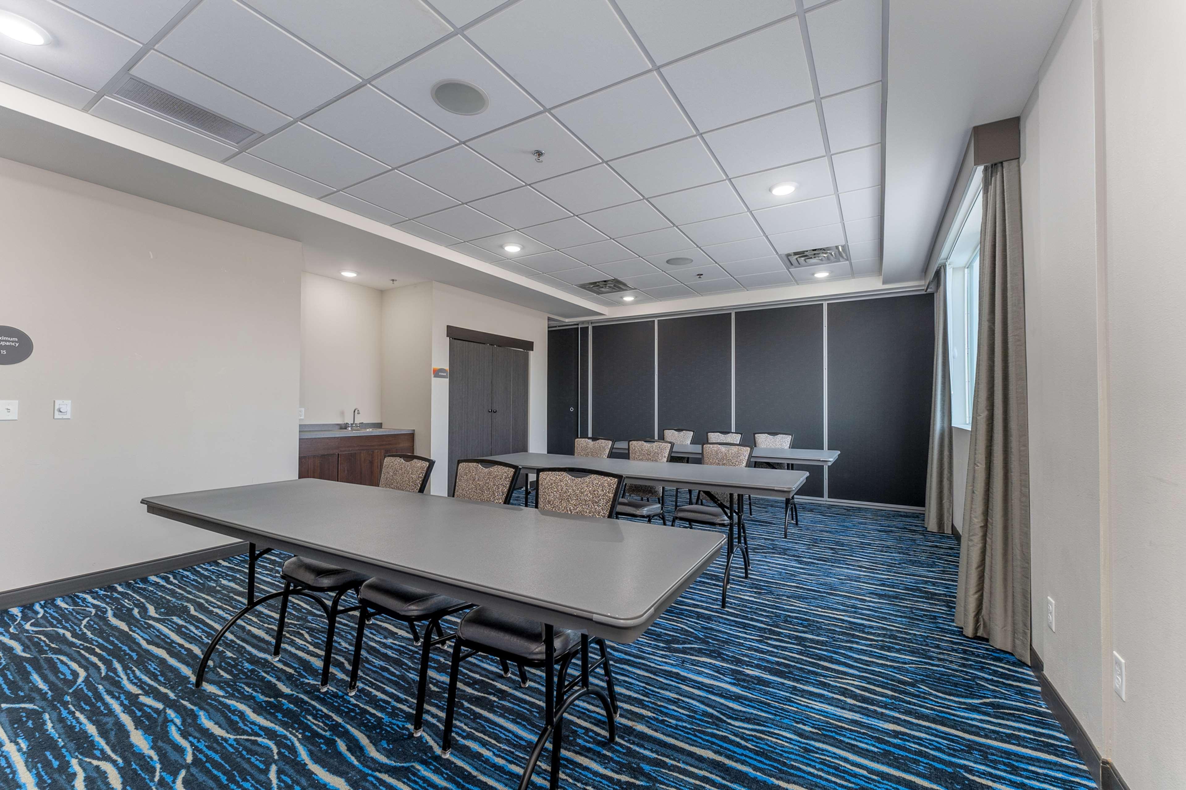 Glo Best Western Dawley Farms In Sioux Falls Bagian luar foto